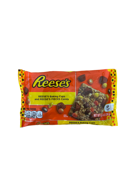 Reeses Baking Cups and Pieces Laydown Bag USA 240g MHD 31.08.2025